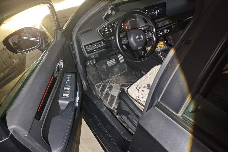 Used Honda Civic 2023 2.0L eHEV Sharp Edition