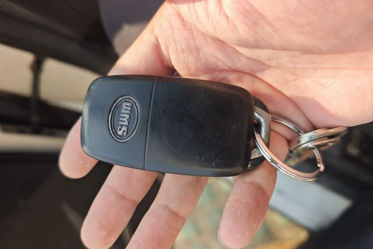 Used SWM X3 2020 1.5L Manual Value Edition 7 Seats