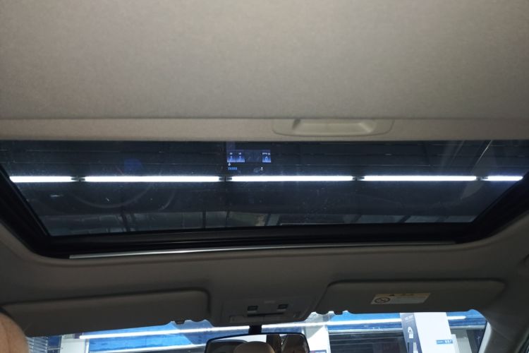 Used Toyota RAV4 2015 2.0L CVT 4x4 Trend Edition
