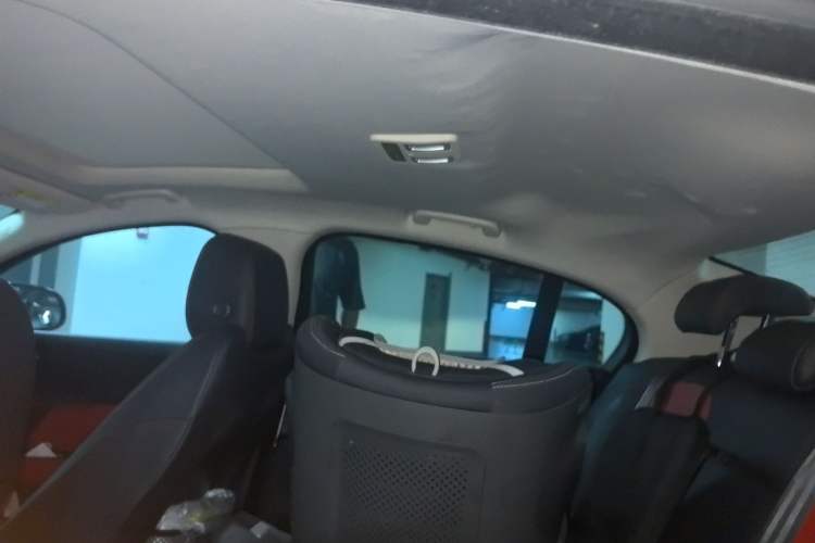 Used Jaguar XE 2015 2.0T 200 PS R-Sport