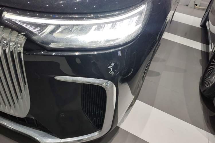 Used VOYAH Dream 2025 PHEV Four-Wheel-Drive Flagship Kunpeng Edition