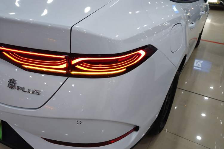 Used BYD Qin PLUS 2025 DM-i Smart Drive 55KM Leading Model