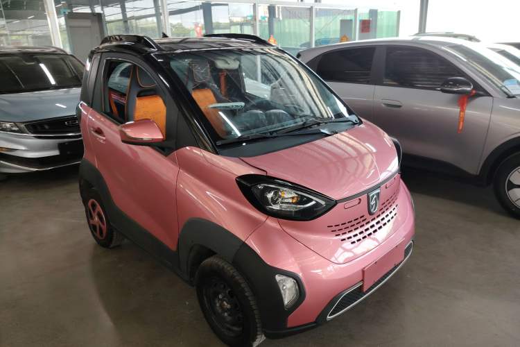 Used Baojun E100 2019 250KM Smart Drive Edition Front Right 45 Deg
