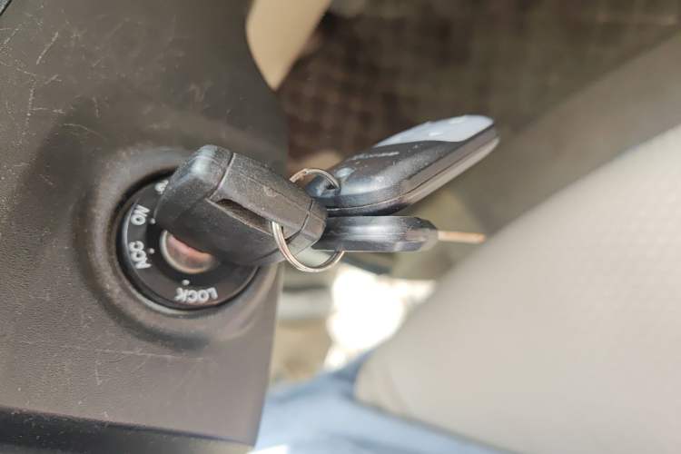 Used Wuling Zhengcheng 2015 1.8L Luxury Model LJ479QE2
