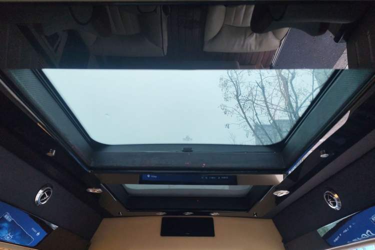 Used Mercedes-Benz Vito 2013 3.0L Elite Edition