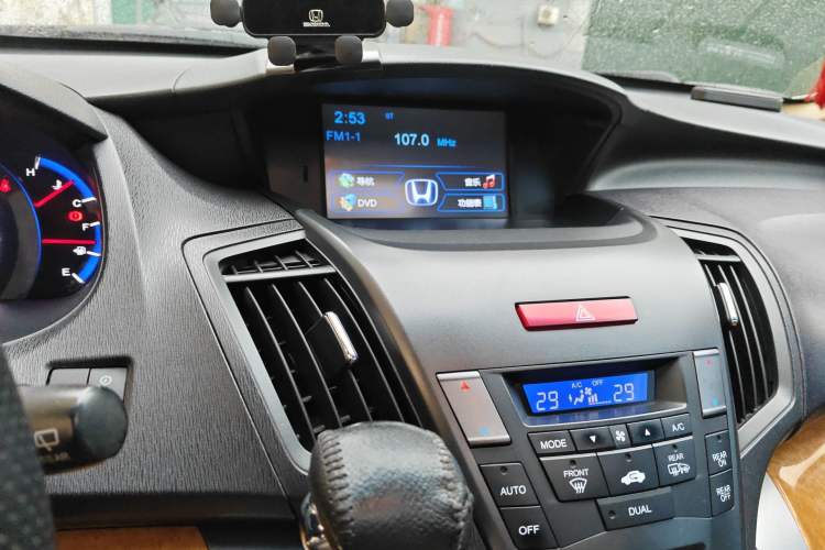 Used Honda Odyssey 2011 Jingxiu 2.4L Luxury Edition Audio And AC Panel