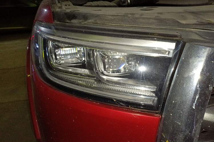 Used Great Wall Poer 2021 2.0T Global Version Passenger Automatic Diesel Two-Wheel Drive Comfort Trim Standard Cab GW4D20M