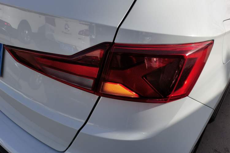 Used Jetta VS5 2022 280TSI Manual Advanced Trim
