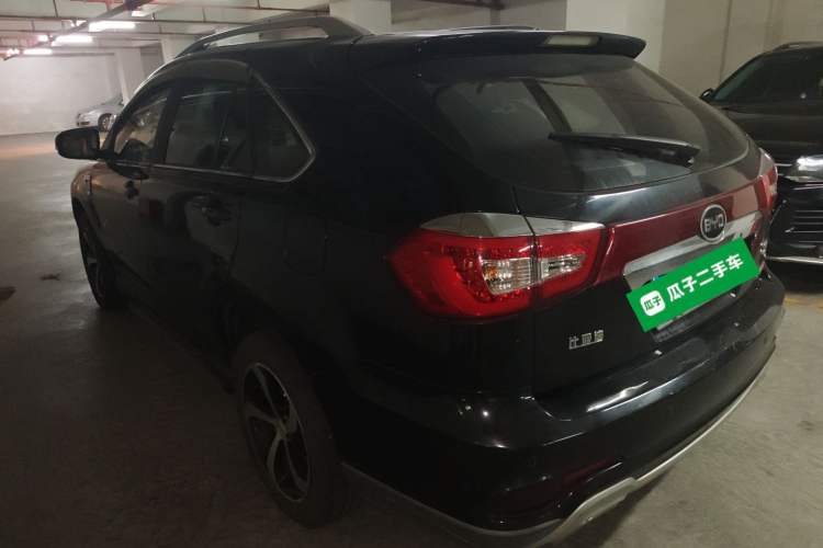Used BYD S7 2015 2.0T Automatic Prestige Model