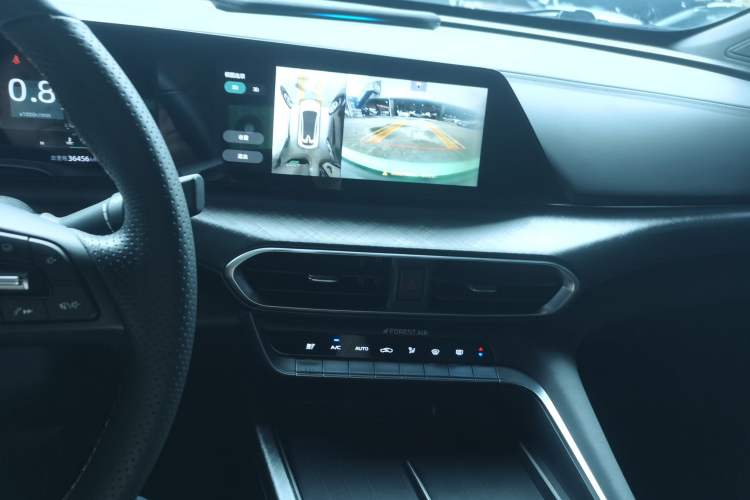 Used CHANGAN UNI-T 2022 1.5T Prestige Version Audio And AC Panel