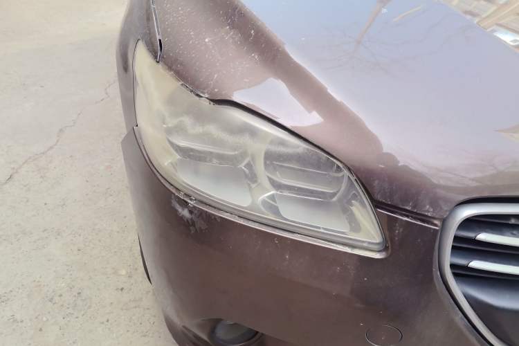 Used Peugeot 301 2014 1.6L Manual Comfort Edition Right Front Headlight