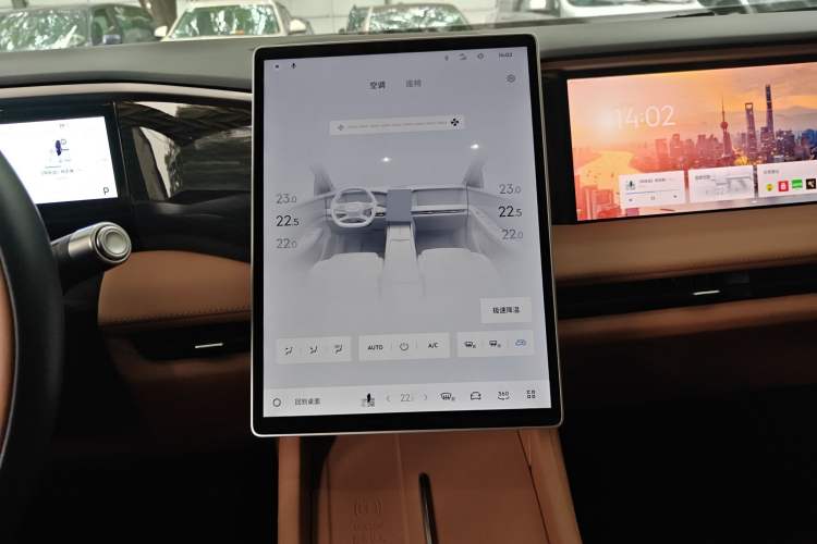 Used Geely Galaxy L7 2025 EM-i 115km Exploration+ Edition