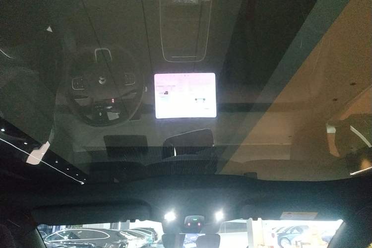 Used Nio ET5T 2025 75 kWh Touring Headliner