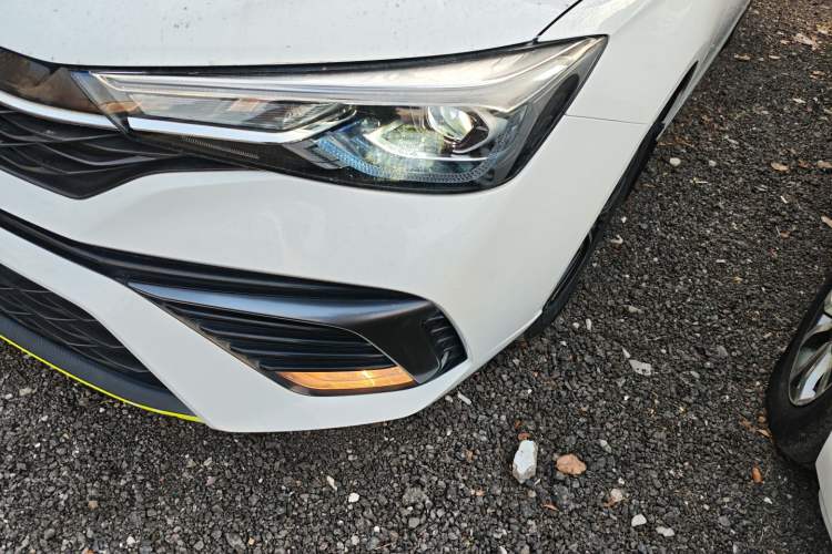 Used Roewe i5 2021 Revised Version 1.5L CVT Diamond Edition
