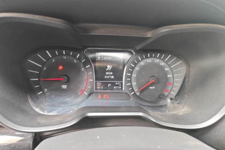 Used GAC Trumpchi GS4 2017 200T G-DCT Two-Wheel Drive Elite Edition Instrument Cluster