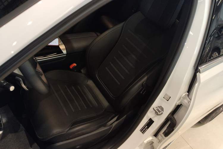 Used Mercedes-Benz C-Class 2023 C 200 L Sport Edition
