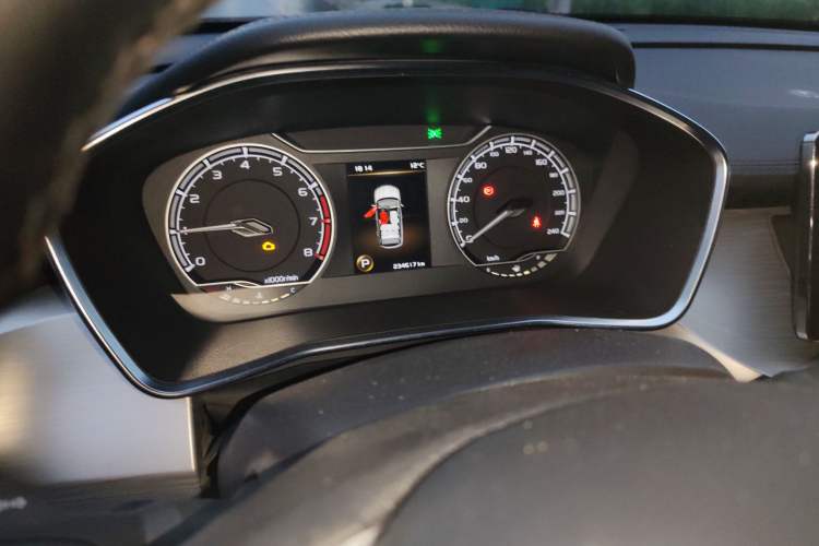 Used Geely Auto Coolray 2019 260T DCT Knight China VI Standard