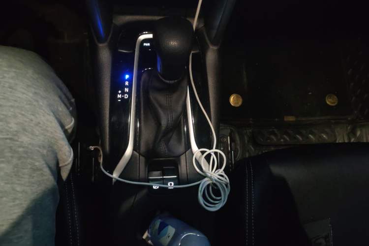 Used Toyota FRONTLANDER 2023 2.0L CVT Elite Edition
