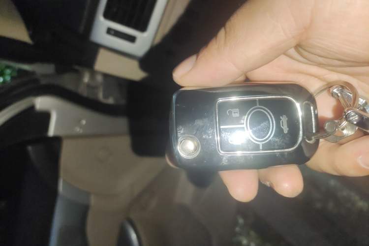 Used Buick Excelle 2011 1.6LX-AT Vehicle Key