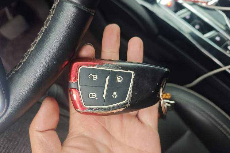 Used Buick Envision 2022 Encore S 552T Two-Wheel-Drive Luxury Model