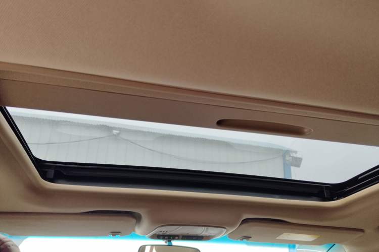 Used Buick GL8 2017 ES 28T Premium Version China V Standard