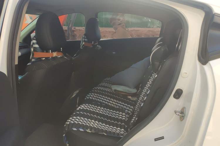 Used Honda Vezel 2017 1.8L CVT Front-Wheel Drive Pioneer Edition
