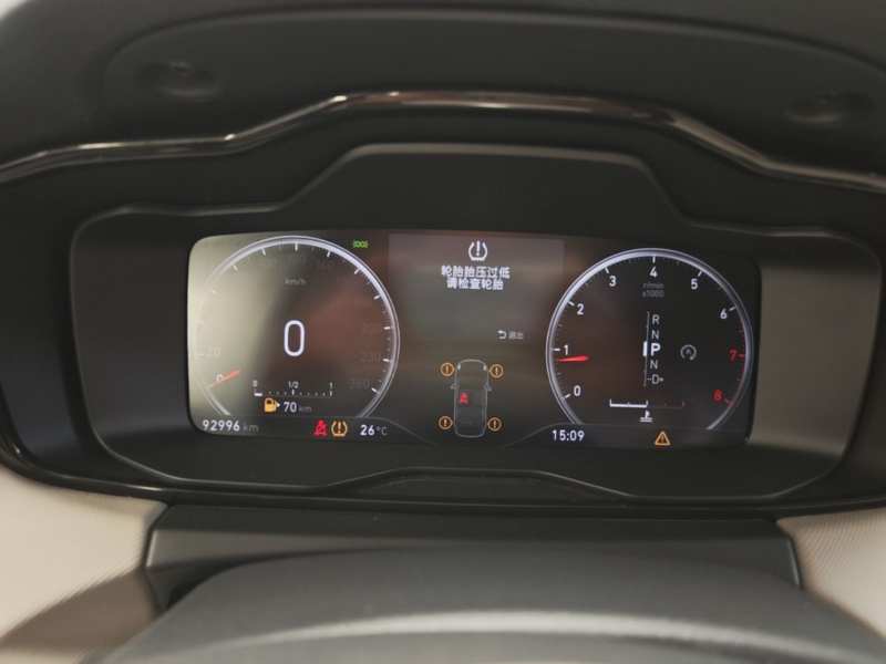 Used Lynk & Co 01 2017 2.0T Two-Wheel-Drive Version — 11