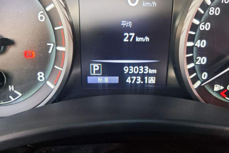 Used Infiniti Q50L 2018 2.0T Enjoyment Edition China V standard Odometer Close Up