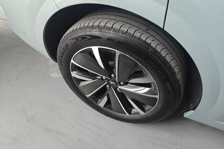 Used Li Auto L6 2025 Max Smart Refresh Edition
