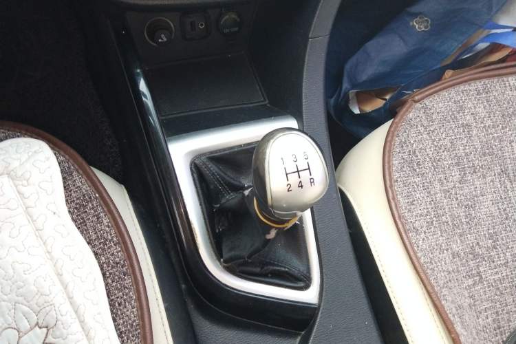 Used CHANGAN Alsvin V7 2016 1.6L Manual Enjoyment Model China V Standard Gear Lever