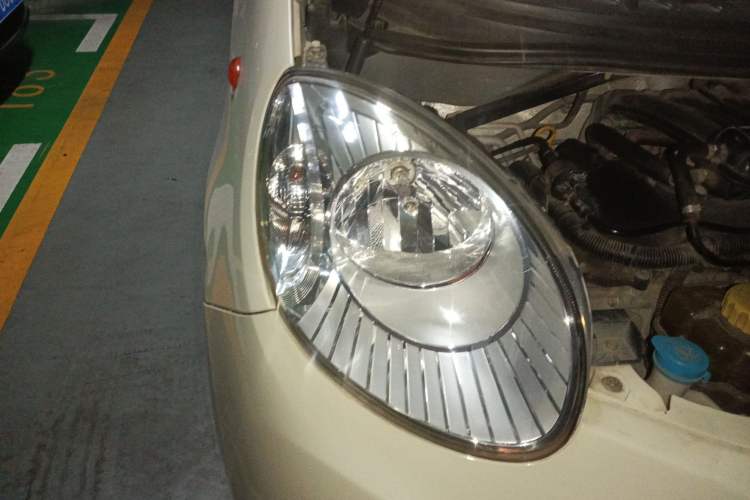 Used Chery QQ 2013 1.0L Manual Happy Edition