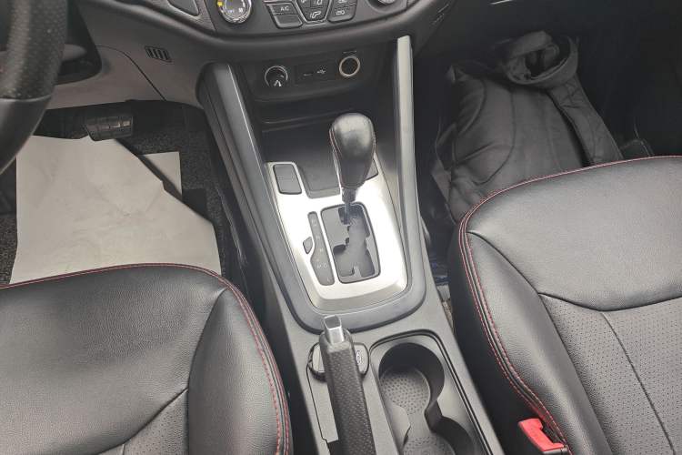 Used Chery Tiggo 5 2015 2.0L CVT Jiayue Edition
