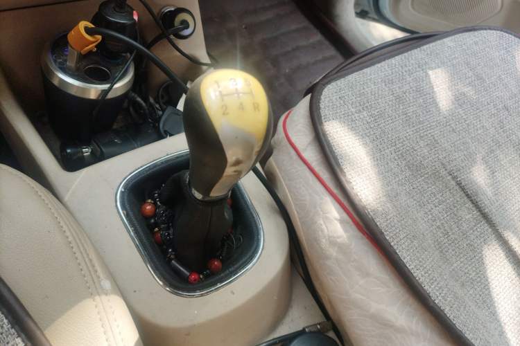 Used Dongfeng Fengon 370 2016 1.5L Manual Standard Edition SFG15-05 7 Seats