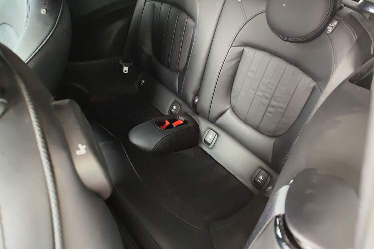 Used MINI MINI 2018 1.5T COOPER CABRIO Artist
