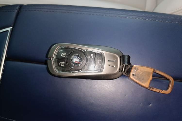 Used Buick GL8 2022 Avenir Avia Four-Seat Prestige Edition Vehicle Key