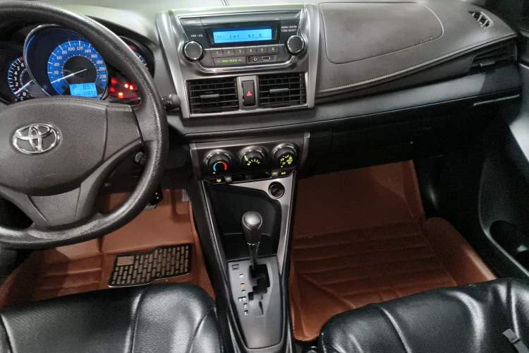 Used Toyota YARiS L Zhi Xuan 2014 1.3E Automatic Charm Edition