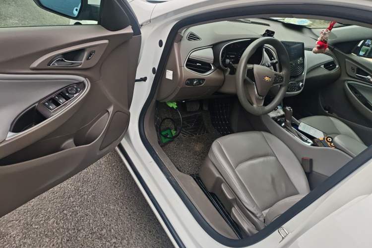 Used Chevrolet Malibu XL 2020 535T CVT Rui Xing Edition Driver Seat