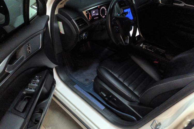 Used Ford Mondeo 2020 EcoBoost 180 Stylish Model
