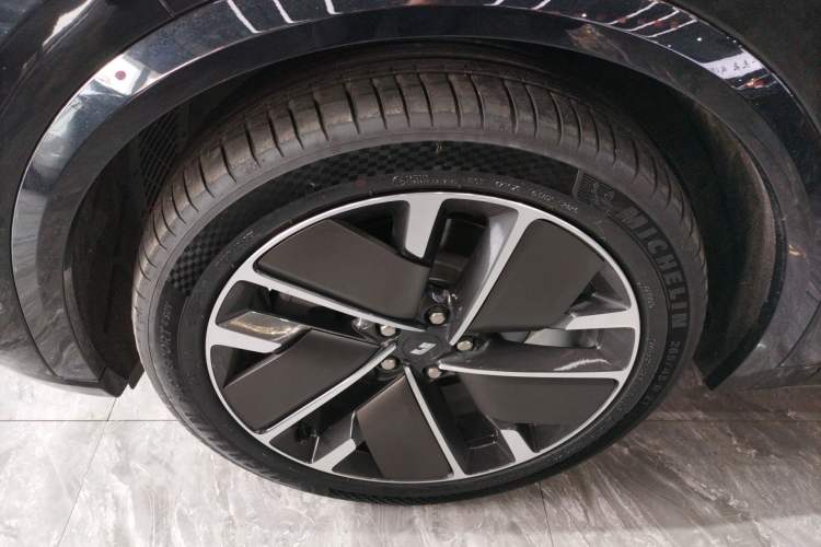 Used Li Auto L9 2025 Ultra Smart Refreshed Edition