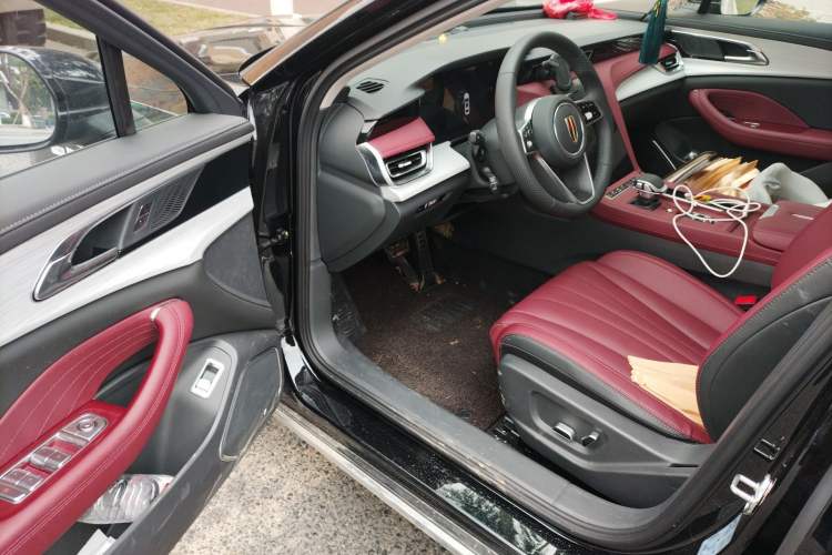 Used Hongqi H5 2025 1.5T DCT Qiyun 500 000th Unit Commemorative Edition Driver Seat