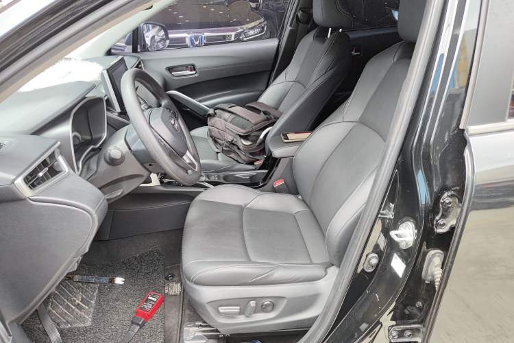 Used Toyota FRONTLANDER 2022 2.0L CVT Luxury Edition