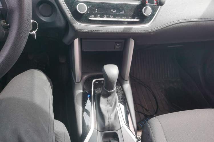 Used Toyota FRONTLANDER 2023 2.0L CVT Elite Edition
