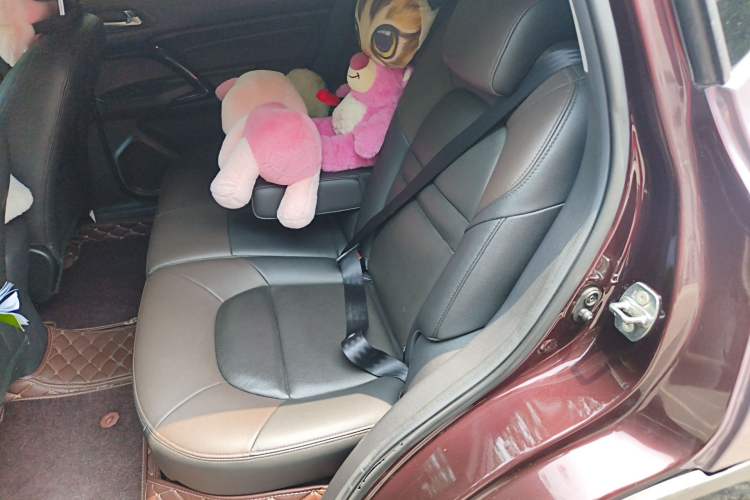 Used GAC Trumpchi GS4 2015 200T G-DCT Luxury Edition
