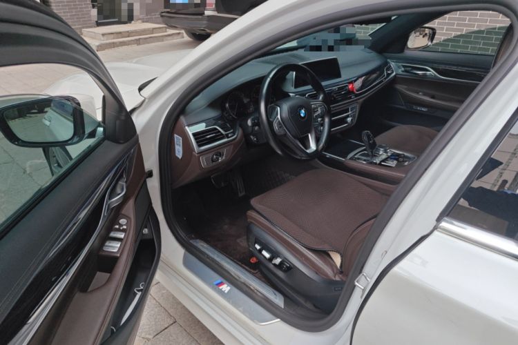 Used BMW 7 Series 2018 730Li Leading Model M Sport Package Driver Seat