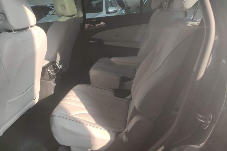 Used Volkswagen ID.6 X 2023 Ultra-Intelligent Long-Range Version