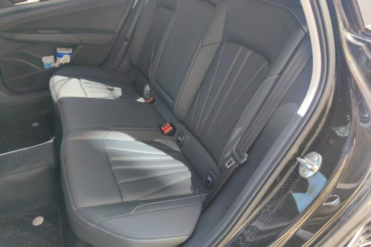 Used Volkswagen Passat 2025 Outstanding Model 380TSI Starry Dragon Edition
