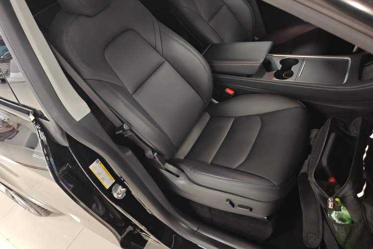 Used Tesla Model Y 2021 Revised Version 2 Long-Range All-Wheel-Drive Edition
