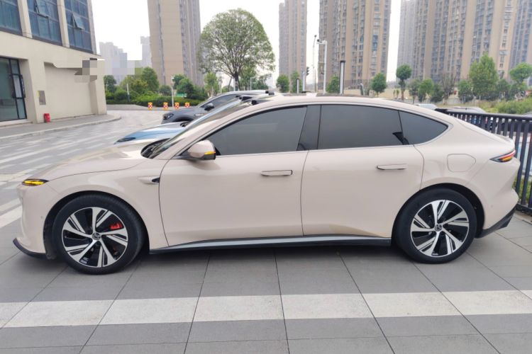 Used Nio ET5 2022 75 kWh
