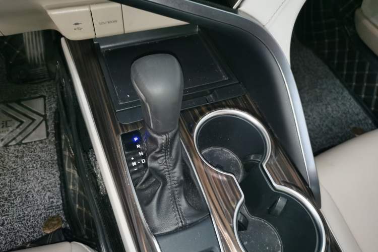 Used Toyota Camry 2019 Revised Version 2.0G Luxury Edition