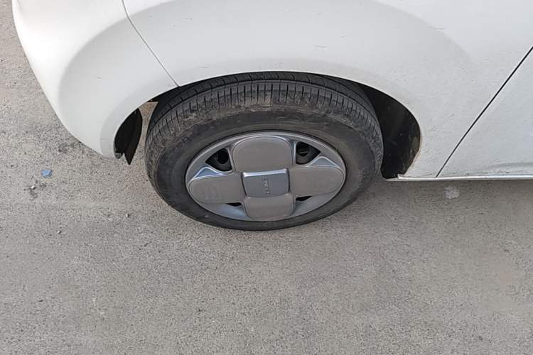 Used Geely Galaxy Panda 2024 Panda Mini 200km Endurance Bear